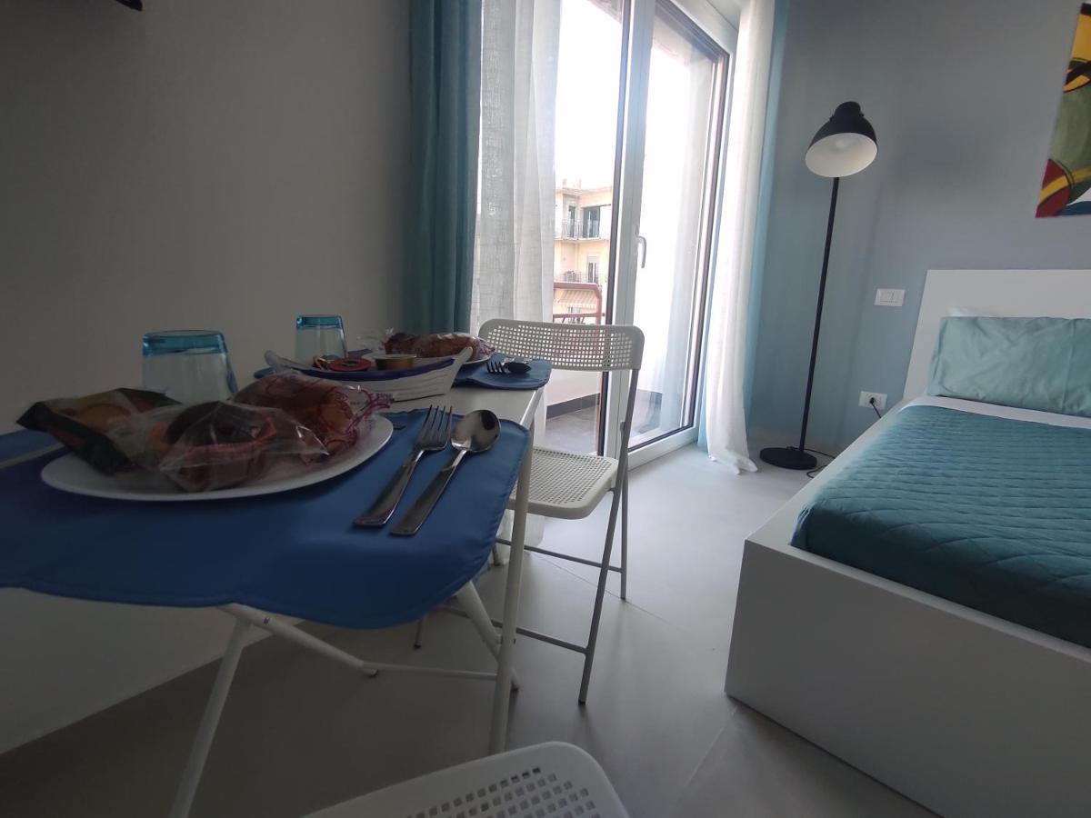 B&B La Finestra Sul Mare Milazzo Exterior photo