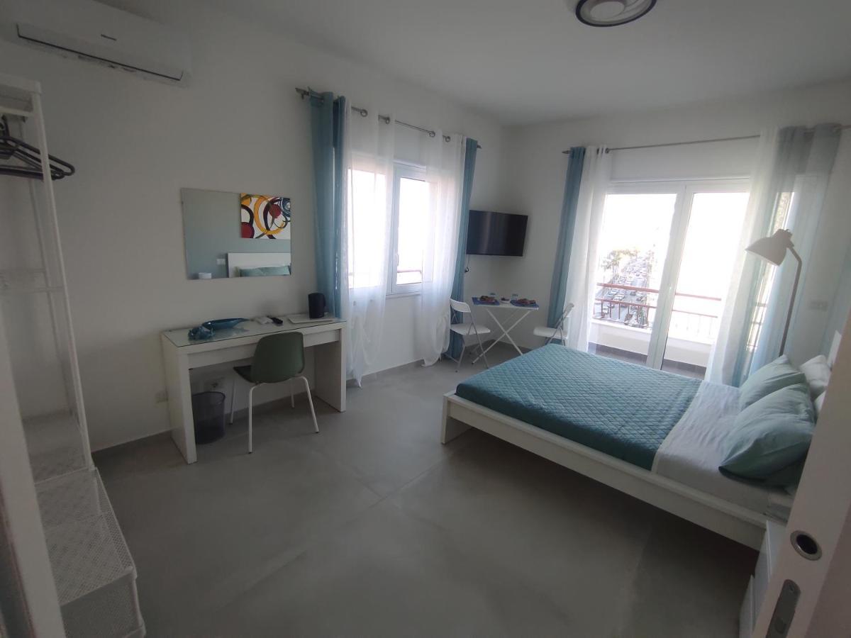 B&B La Finestra Sul Mare Milazzo Exterior photo
