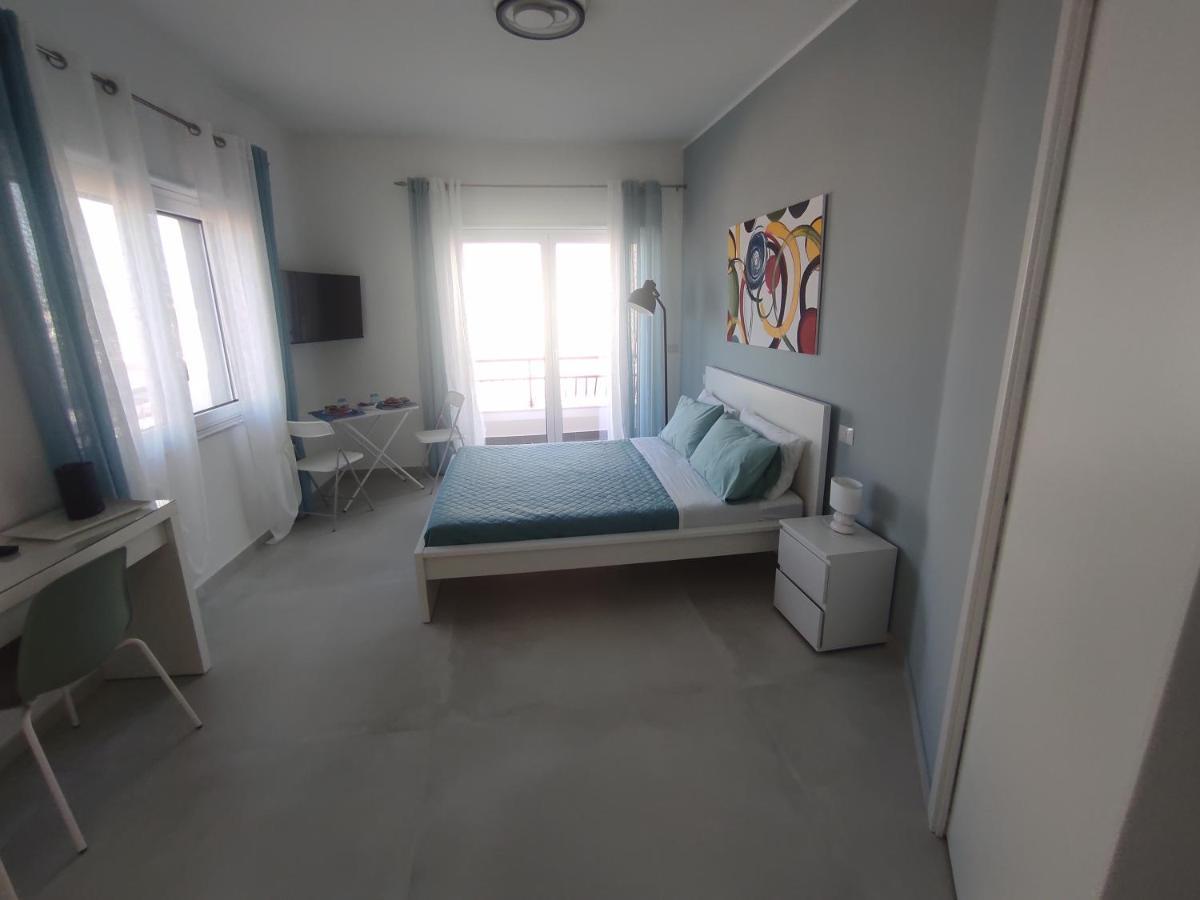 B&B La Finestra Sul Mare Milazzo Exterior photo