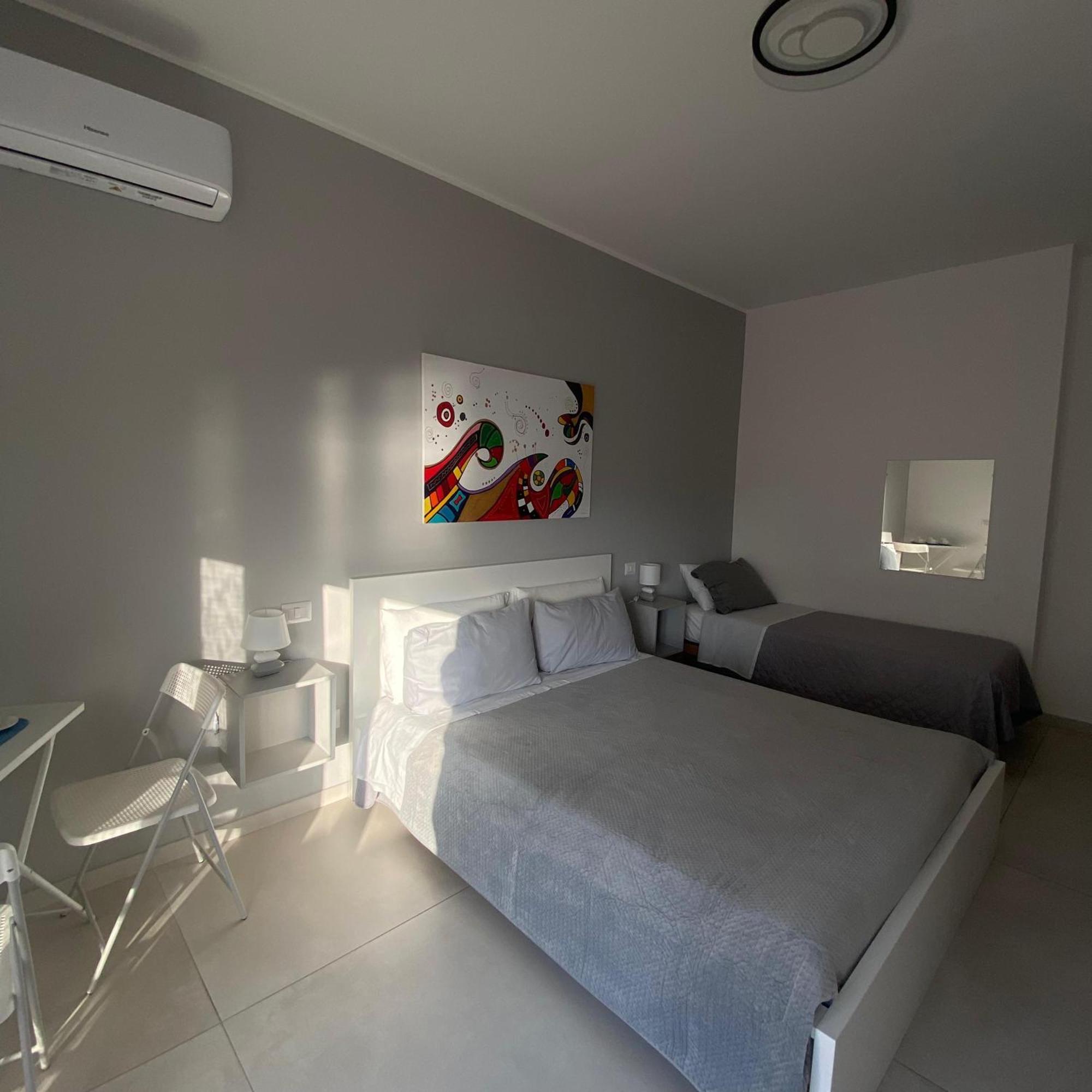 B&B La Finestra Sul Mare Milazzo Exterior photo